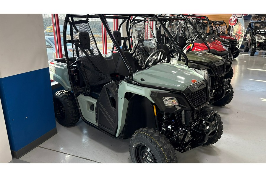 2026 Honda PIONEER 520