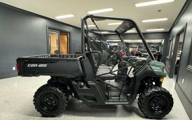 2026 Can-Am Defender HD7