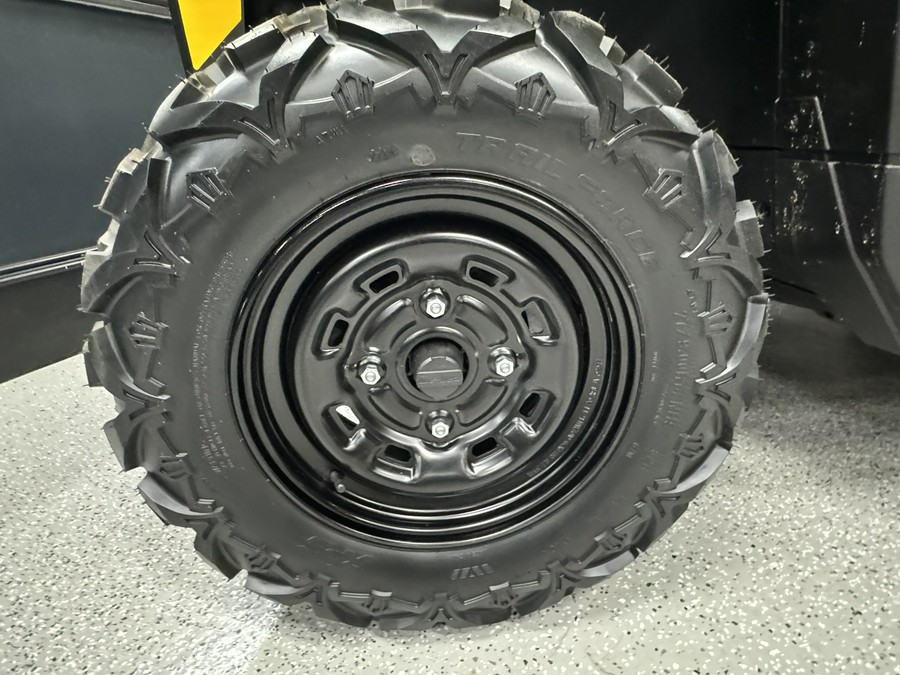 2026 Can-Am Defender HD7