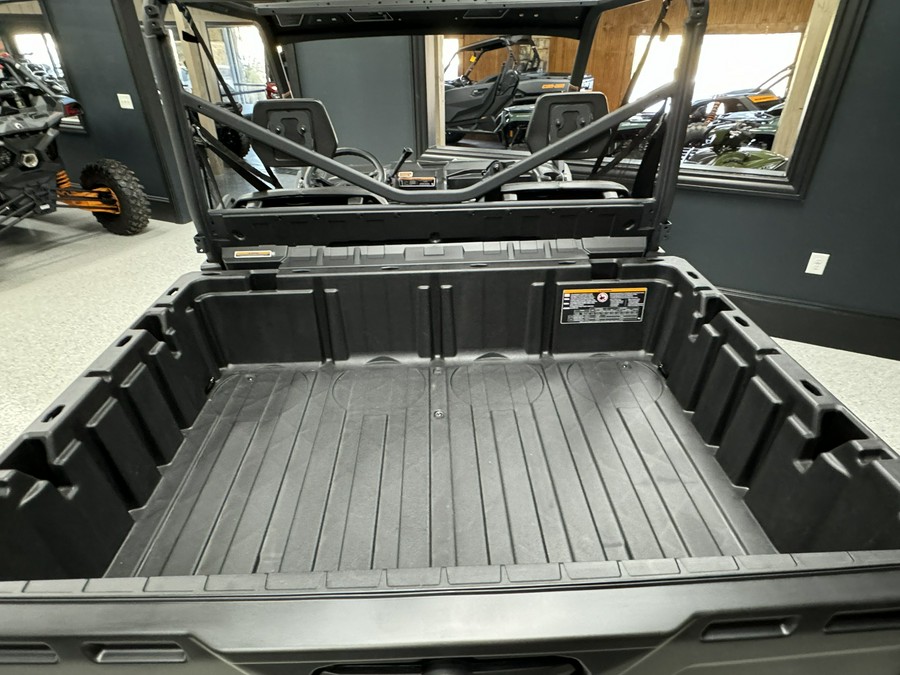 2026 Can-Am Defender HD7