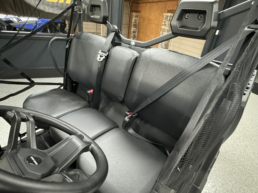 2026 Can-Am Defender HD7