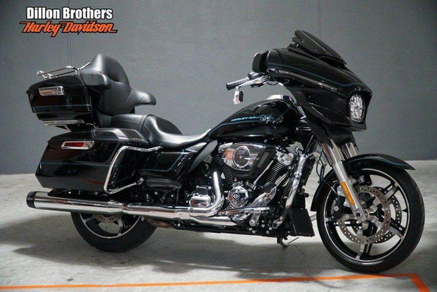 2025 Harley-Davidson Street Glide FLHXU - Ultra