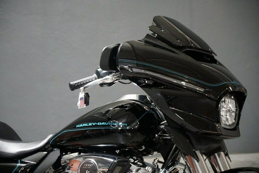 2025 Harley-Davidson Street Glide FLHXU - Ultra