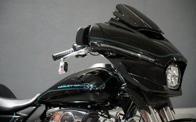 2025 Harley-Davidson Street Glide FLHXU - Ultra