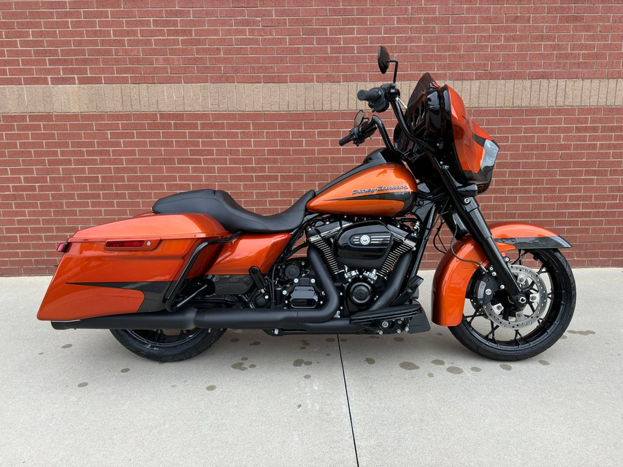 2020 Harley-Davidson FLHXS