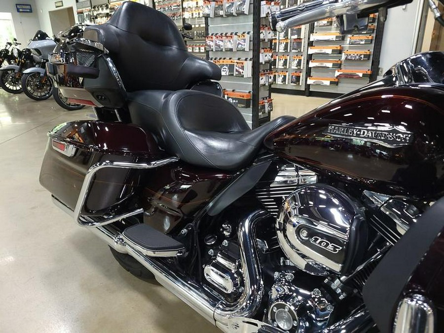 2014 Harley-Davidson® FLHTCU - Electra Glide® Ultra Classic®