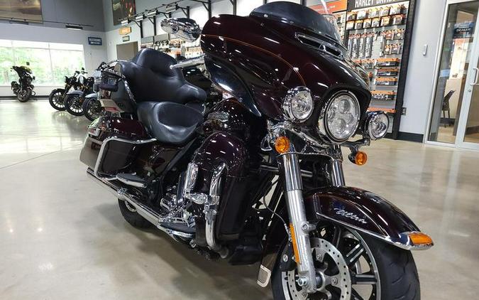 2014 Harley-Davidson® FLHTCU - Electra Glide® Ultra Classic®