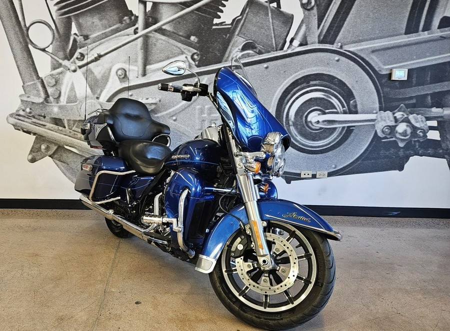 2015 Harley-Davidson® FLHTKL - Ultra Limited Low