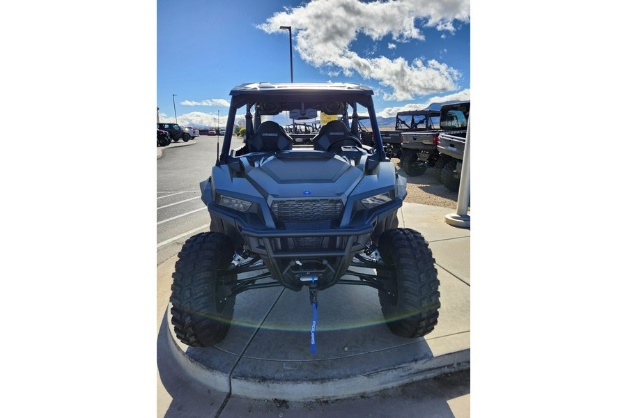 2026 Polaris GENERAL XP 4 1000 ULTIMATE - SUPER GRAPHITE Ultimate