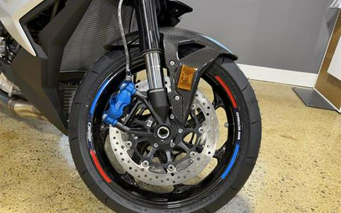2026 BMW M 1000 R