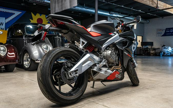 2022 Aprilia RS