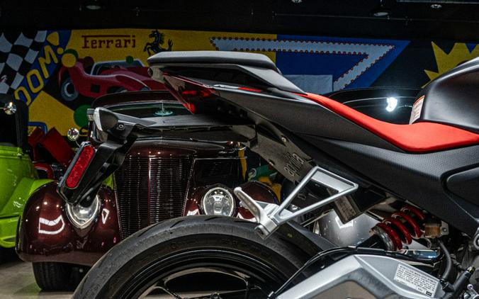 2022 Aprilia RS