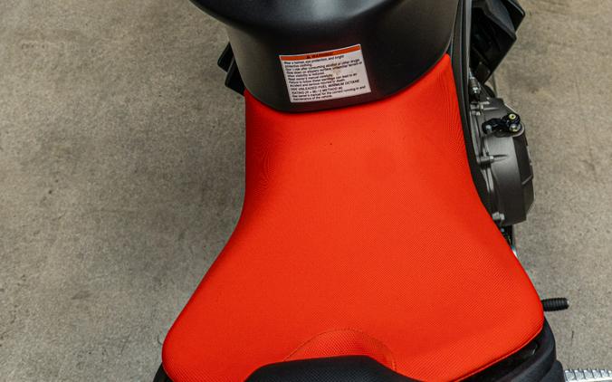 2022 Aprilia RS