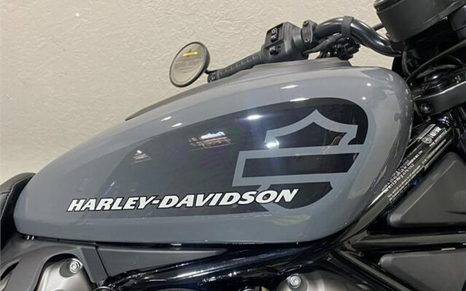 Harley-Davidson Nightster 2022 RH975 851644DT GUNSHIP GRAY