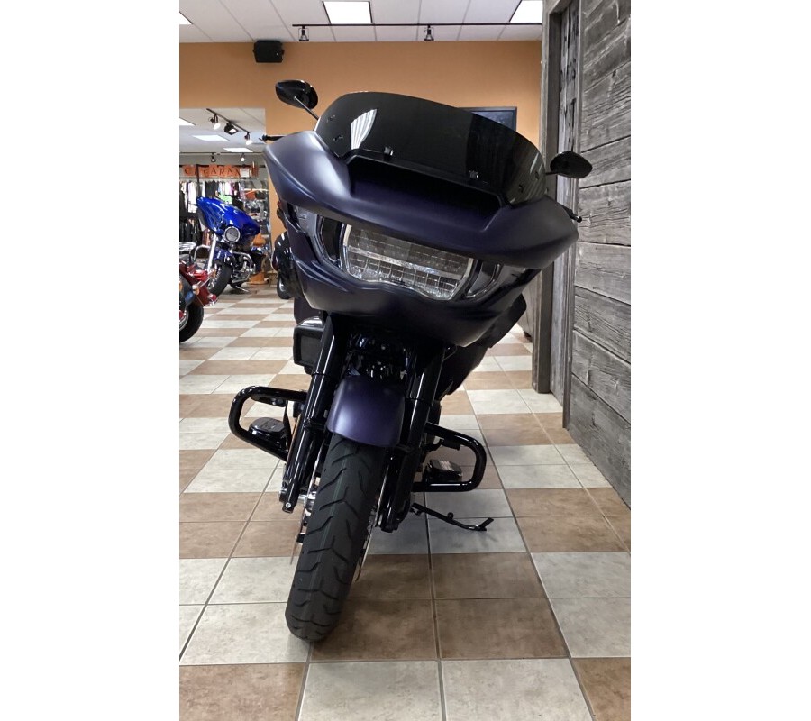 2025 Harley-Davidson® Road Glide® Purple Abyss Denim - Black Finish