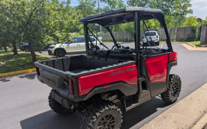 2026 Honda Pioneer 1000 Deluxe