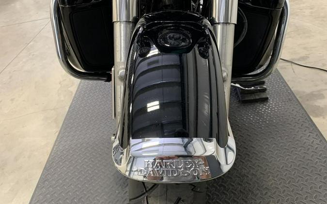 2019 Harley-Davidson® FLHTCU - Electra Glide® Ultra Classic®