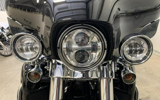 2019 Harley-Davidson® FLHTCU - Electra Glide® Ultra Classic®