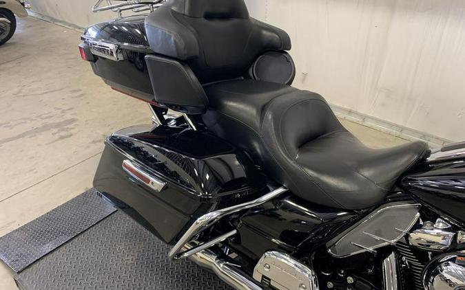 2019 Harley-Davidson® FLHTCU - Electra Glide® Ultra Classic®