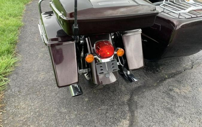 2009 Harley-Davidson® FLTR - Road Glide®