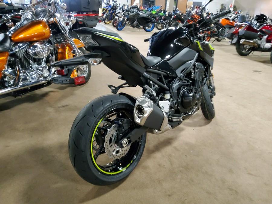 2024 Kawasaki Z900 ABS