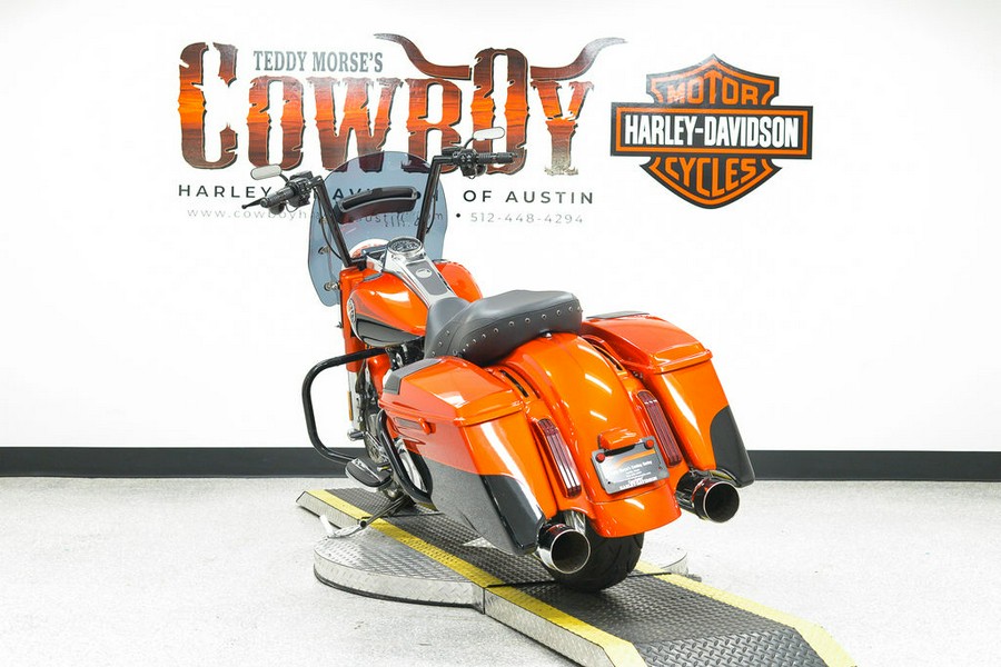 2014 Harley-Davidson® FLHRSE - CVO™ Road King®