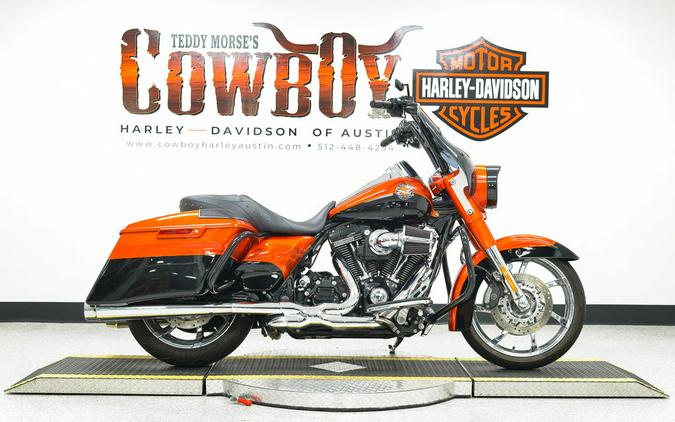 2014 Harley-Davidson® FLHRSE - CVO™ Road King®