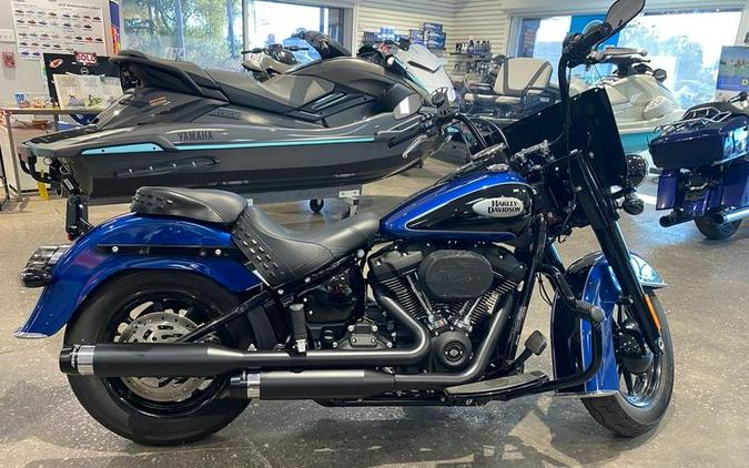 2022 Harley-Davidson® Softail® Heritage Classic