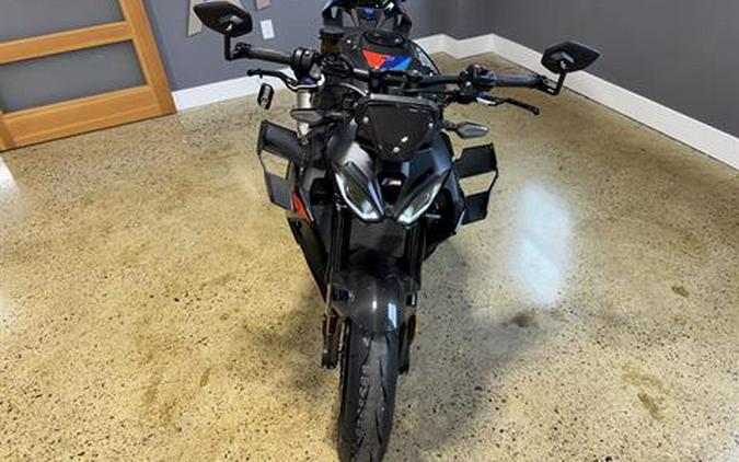 2026 BMW M 1000 R