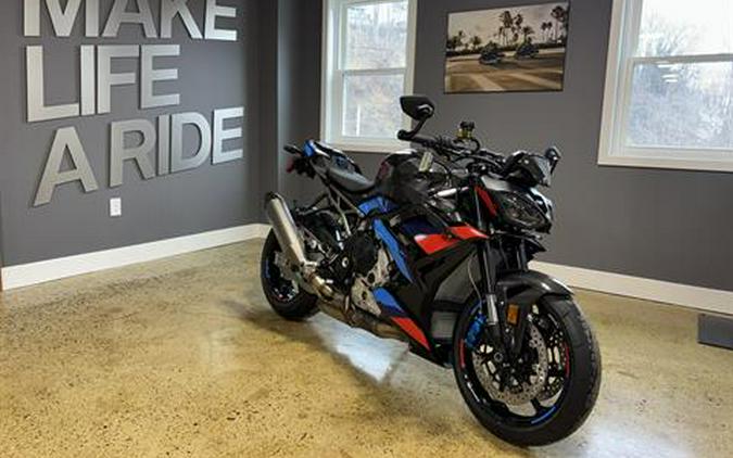2026 BMW M 1000 R