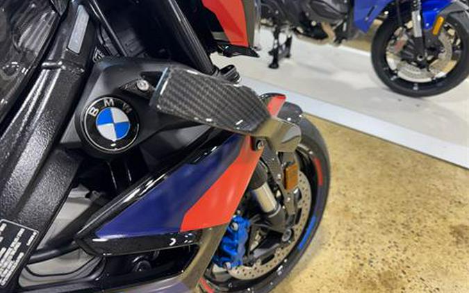 2026 BMW M 1000 R