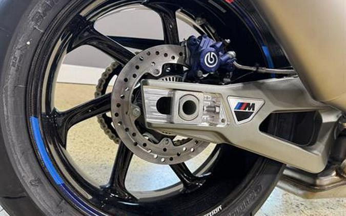 2026 BMW M 1000 R