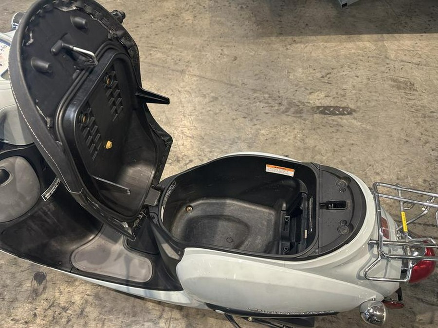 2019 Honda® Metropolitan