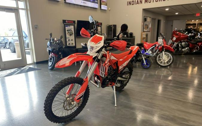 2019 BETA Xtrainer 300