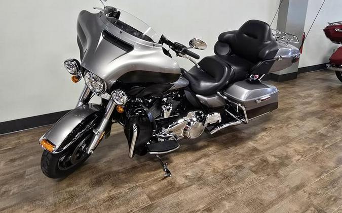 2017 Harley-Davidson® FLHTK - Ultra Limited
