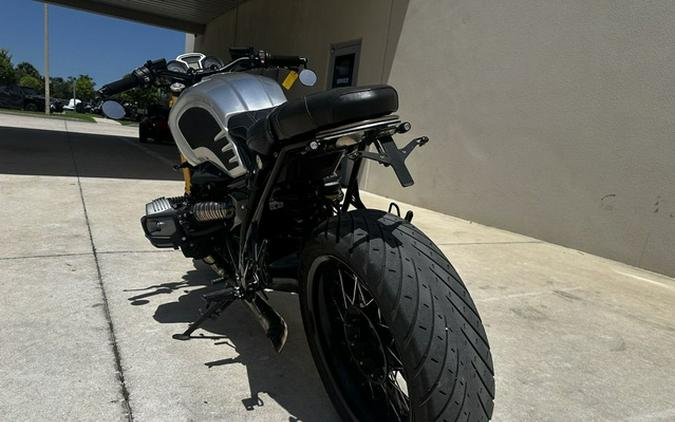 2016 BMW R nineT Scrambler Monolith Metallic Matt
