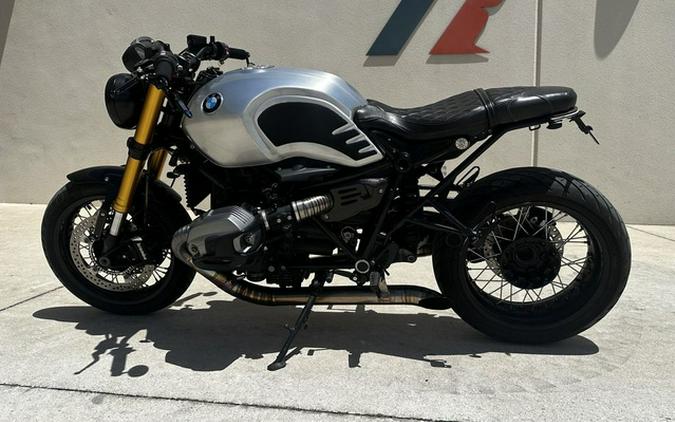 2016 BMW R nineT Scrambler Monolith Metallic Matt
