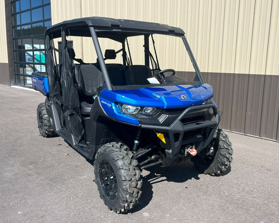 2023 Can-Am 8MPB