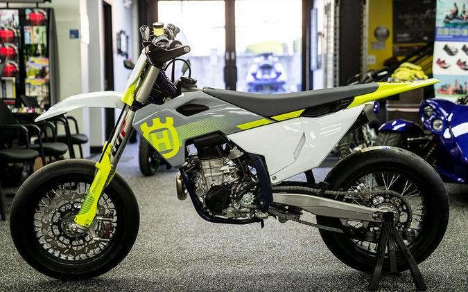 2023 Husqvarna FS 450 First Look [7 Supermoto Fast Facts]