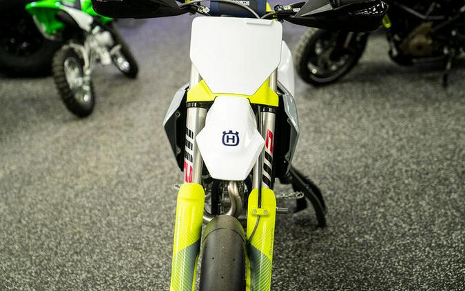 2024 Husqvarna® FS 450