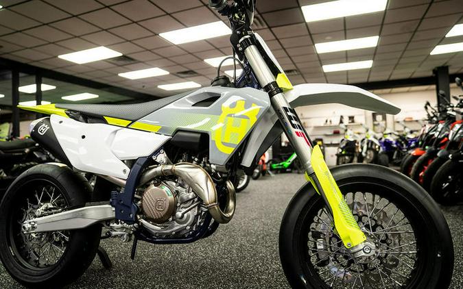 2024 Husqvarna® FS 450