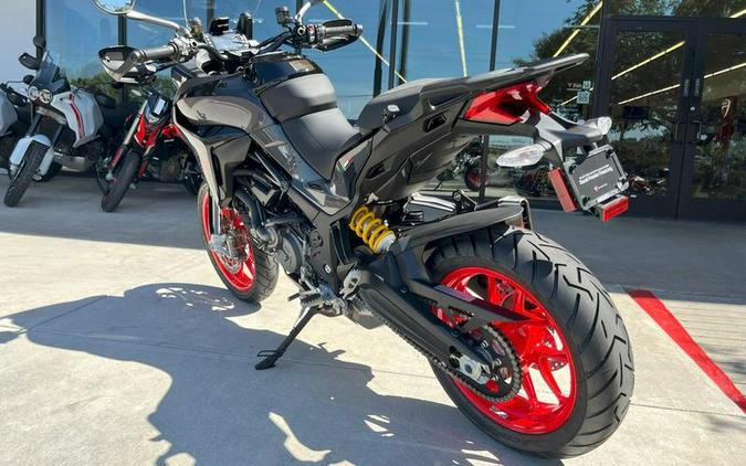 2024 Ducati Multistrada V2 Thrilling Black