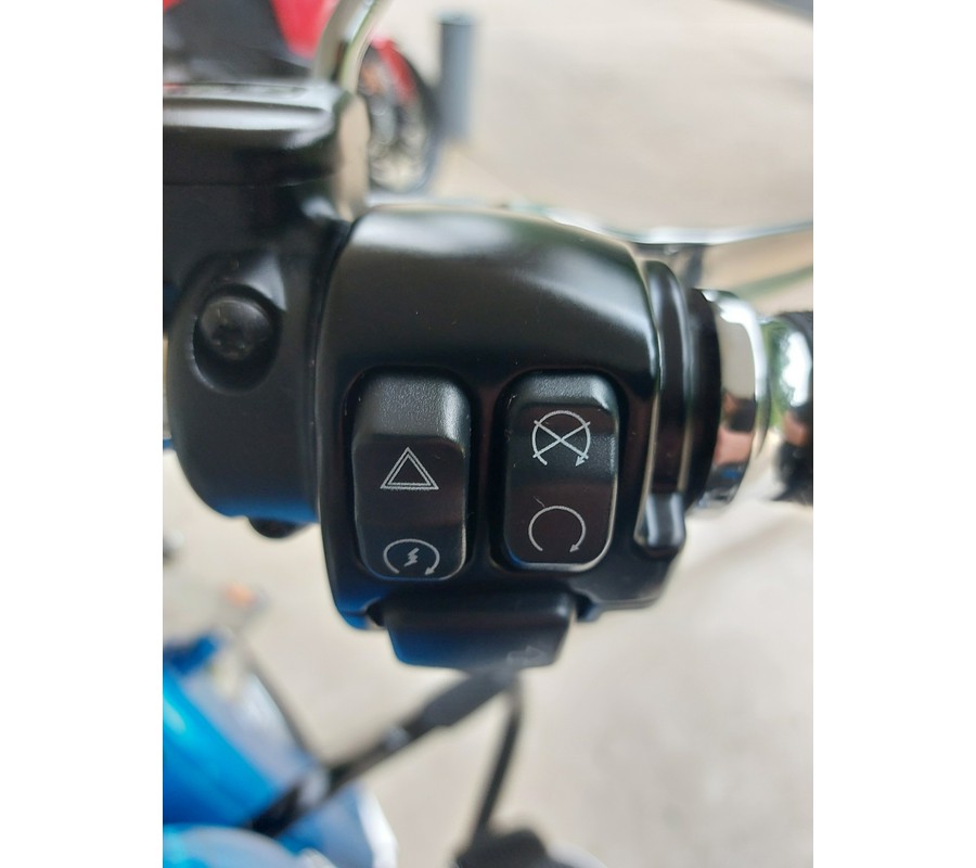 2018 Harley-Davidson FLDE Softail Deluxe