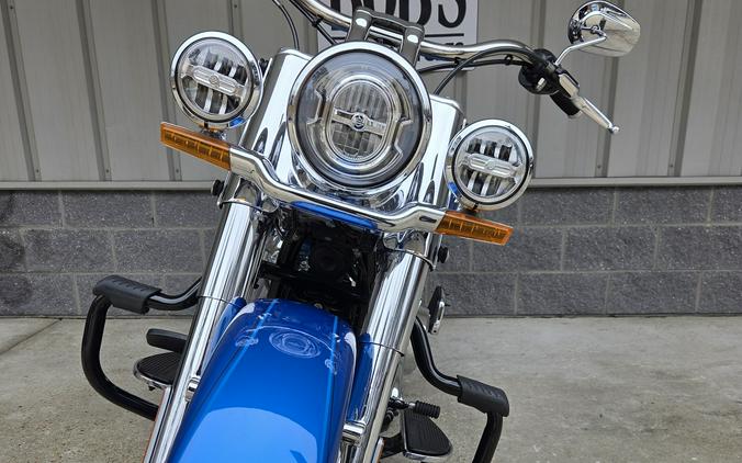 2018 Harley-Davidson FLDE Softail Deluxe