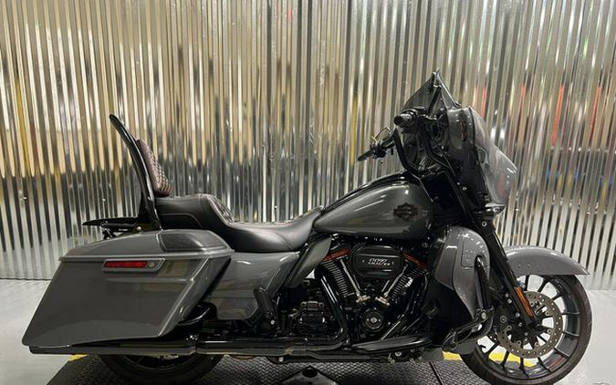 2018 Harley-Davidson FLHXSE - CVO Street Glide