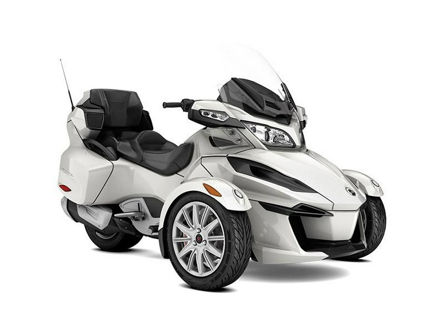 2017 Can-Am® Spyder® RT 6-Speed Manual (SM6)