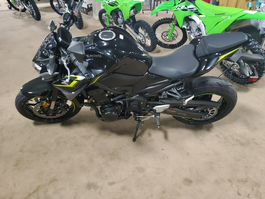 2024 Kawasaki Z900 ABS