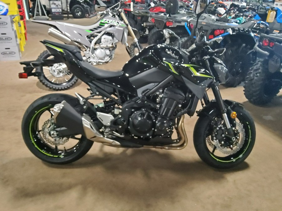 2024 Kawasaki Z900 ABS