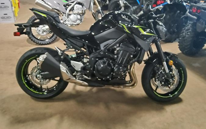 2024 Kawasaki Z900 ABS