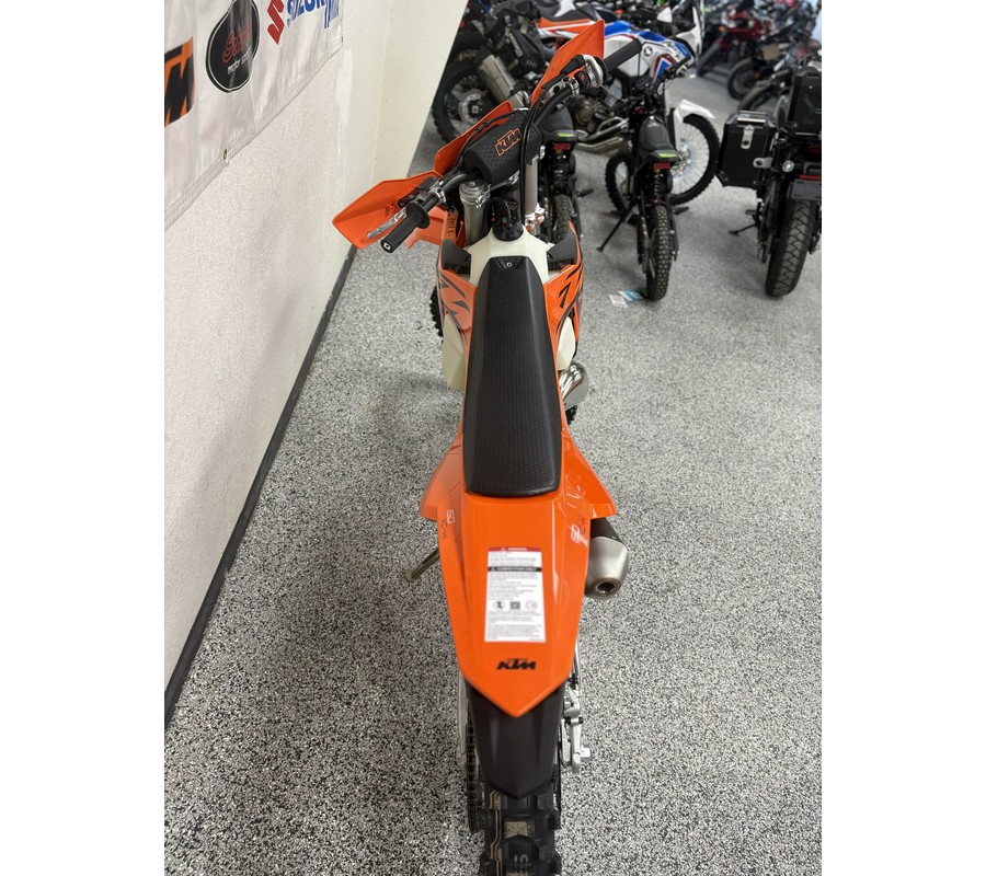 2026 KTM 150 XC-W - KT3087